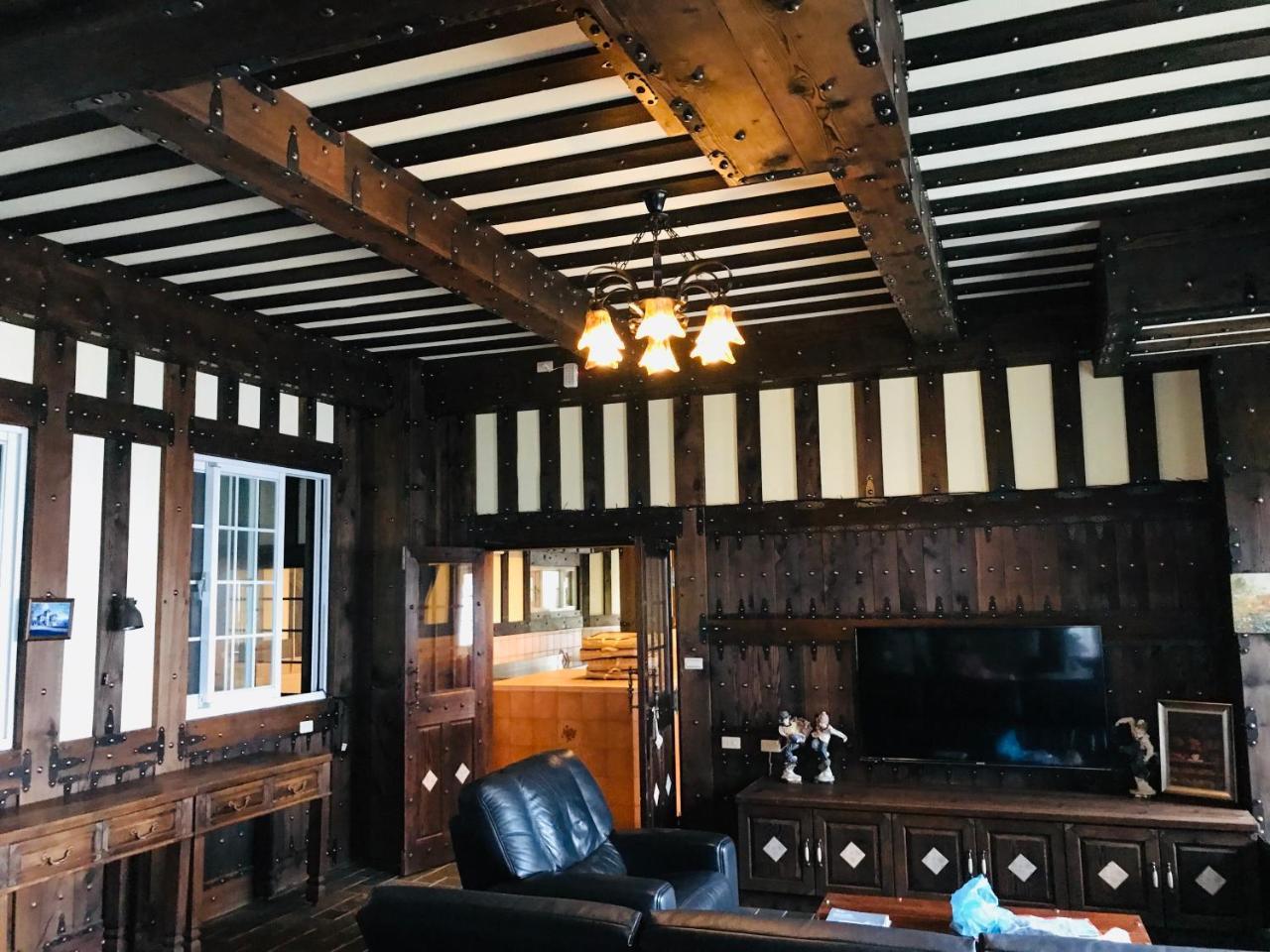 Black Forest Manor Renai Bagian luar foto