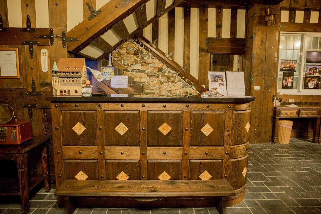 Black Forest Manor Renai Bagian luar foto