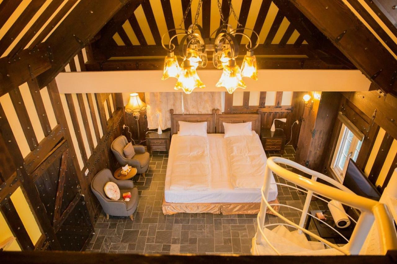 Black Forest Manor Renai Bagian luar foto