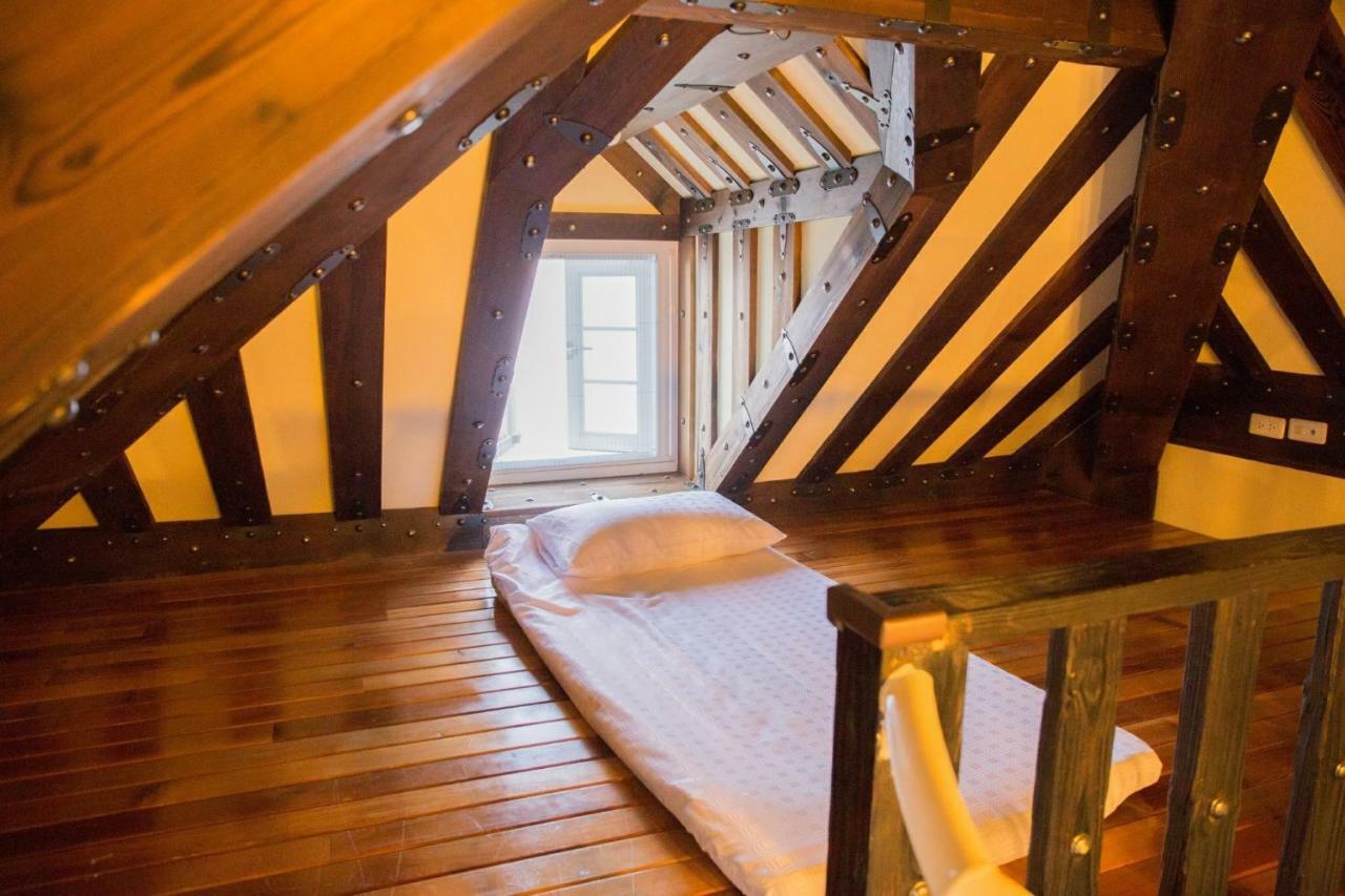Black Forest Manor Renai Bagian luar foto